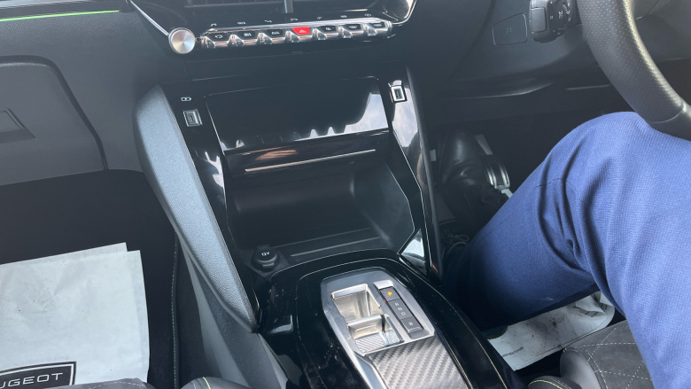 Peugeot 208 100kW GT Premium 50kWh 5dr Auto Electric Hatchback